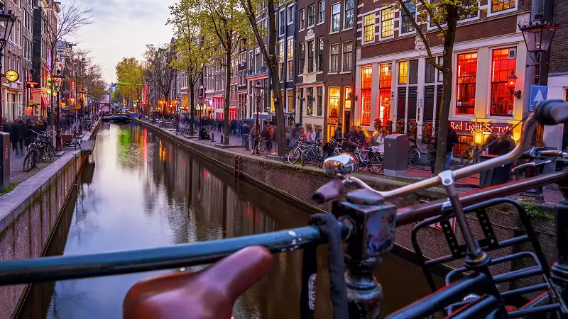 Amsterdam canal walk