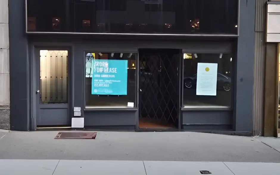 Rental space for rent in the street of New York